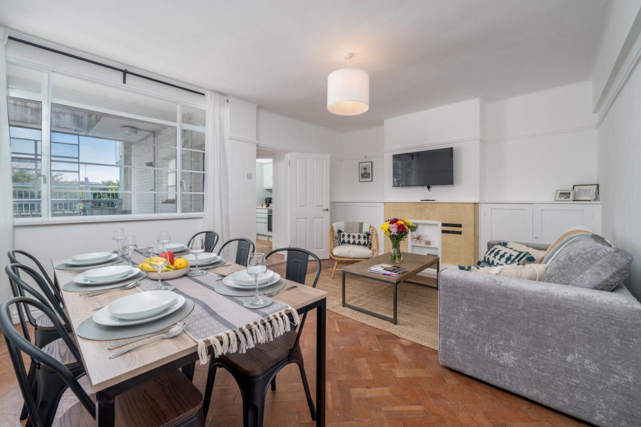 Bright West Hampstead Retreat Apartment ลอนดอน ภายนอก รูปภาพ